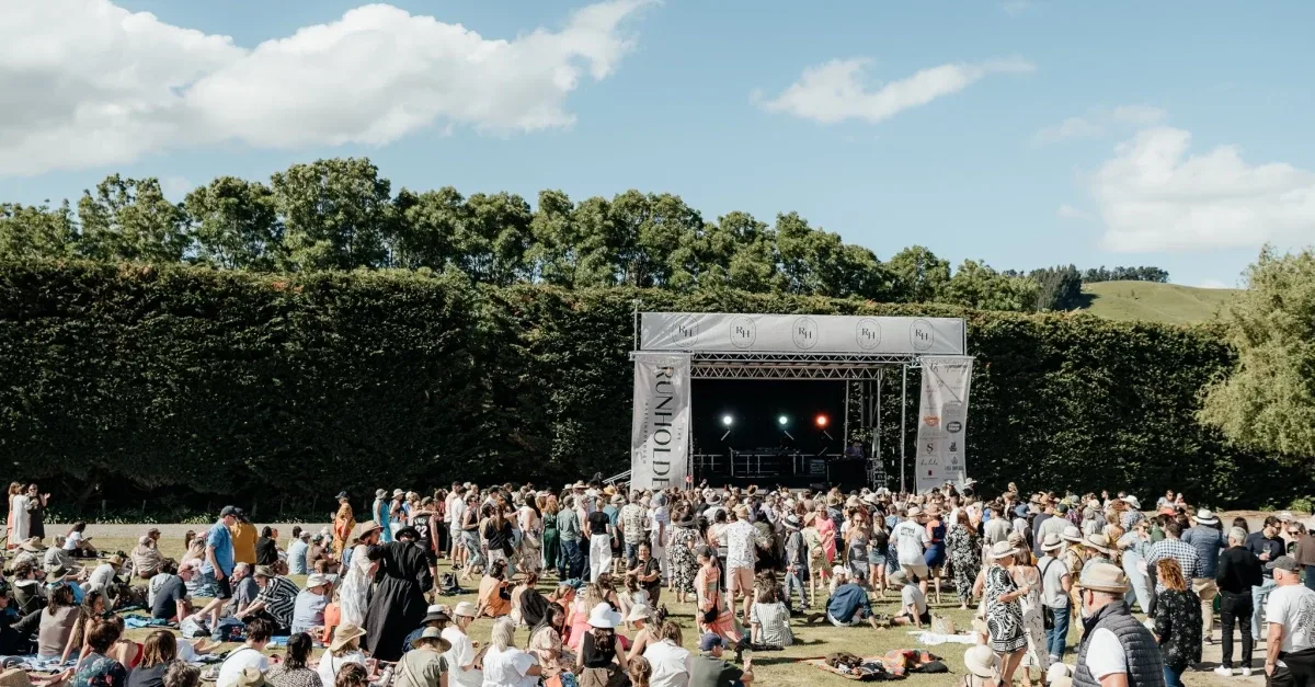 Your How-To Guide to Toast Martinborough 2026