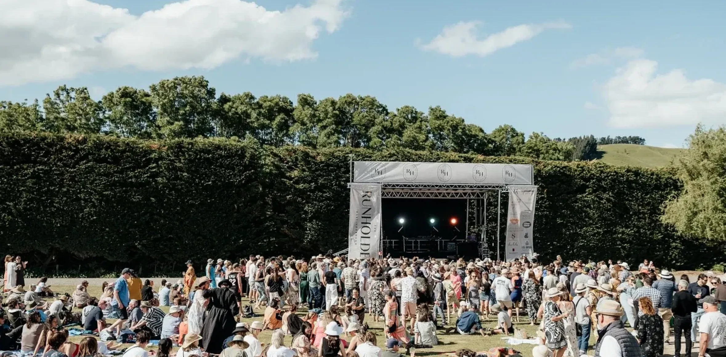 Your How-To Guide to Toast Martinborough 2026