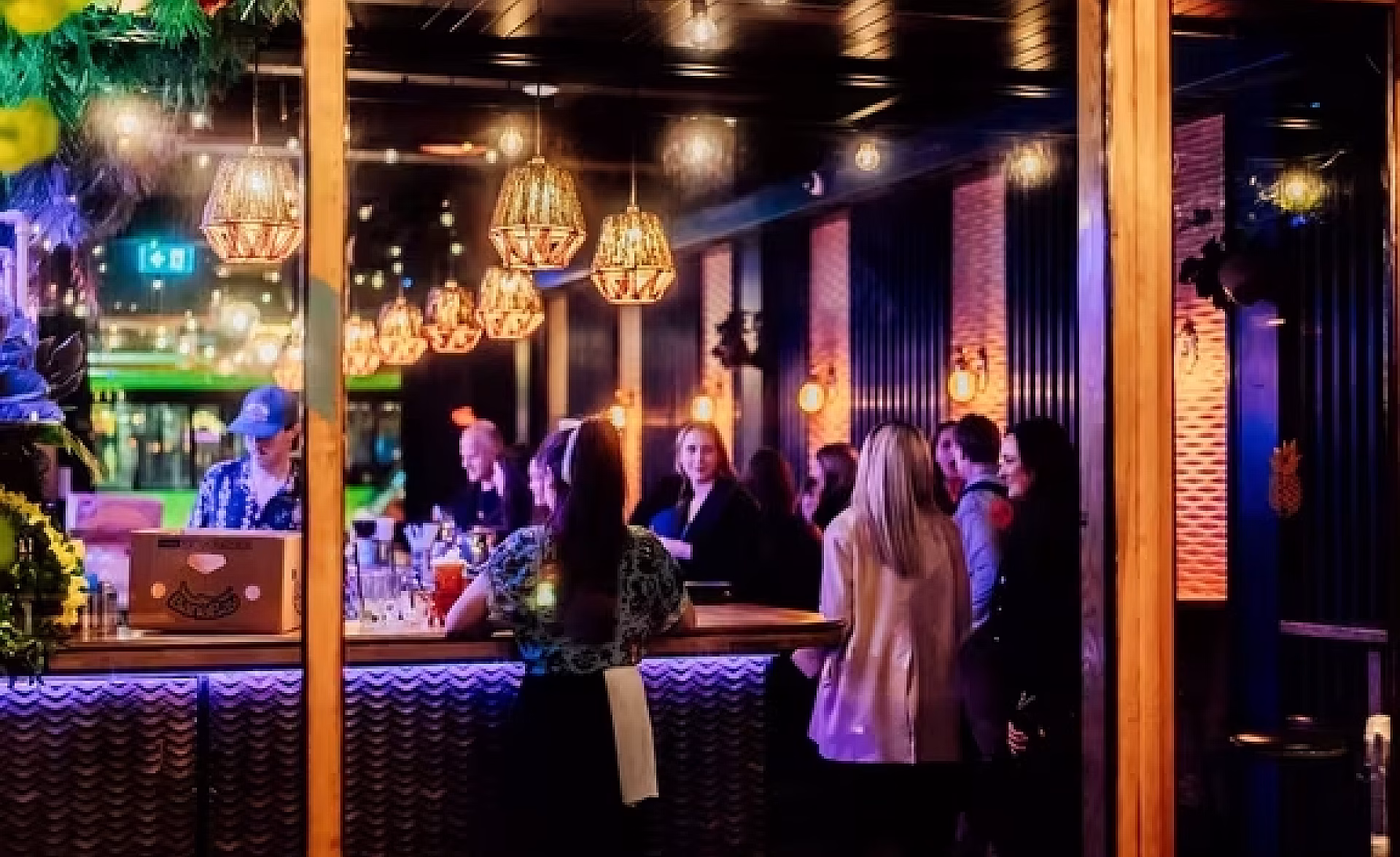 LuLu Bar